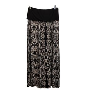 Calvin Klein‎ Maxi Skirt Black and White Snake Print Size Medium